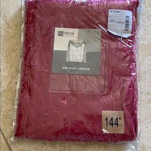 Window scarf valance